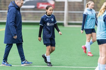Bild 105 - F VfL Pinneberg - USC Paloma : Ergebnis: 1:4